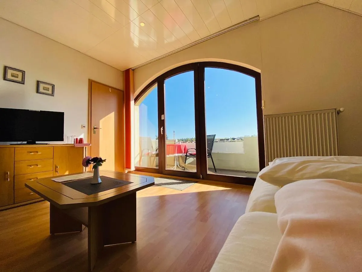 Pension Schmitt Waldfenster Guest house